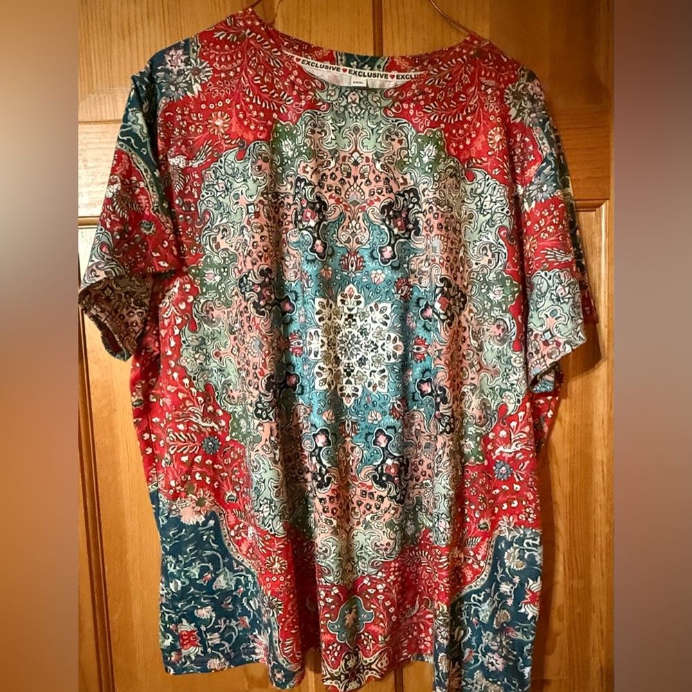 Woman’s t type blouse